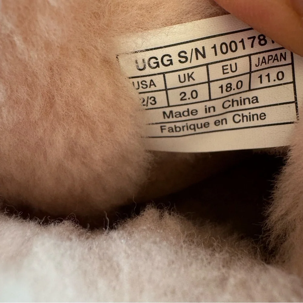 UGG pink leopard print Sherpa leather boots baby girl size 2/3